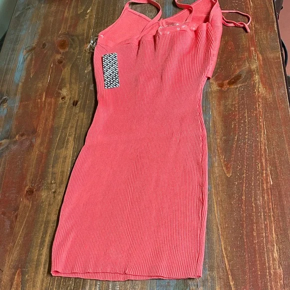 Coral knit Ribbed Bodycon Dress with peekaboo women’s Large NWT - Picture 7 of 8